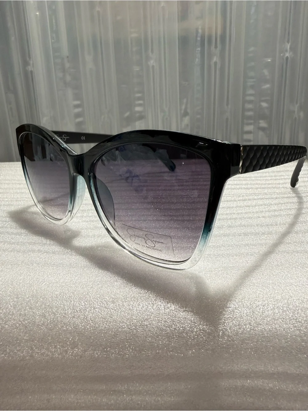 Jessica Simpson J5823 Black & Clear Ombre Quilted Cat-Eye Sunglasses NWT